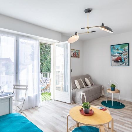 Waikiki Apartment เบียริตซ์ ภายนอก รูปภาพ