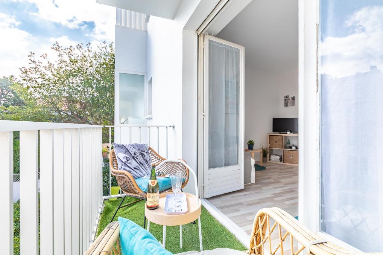 Waikiki Apartment เบียริตซ์ ภายนอก รูปภาพ