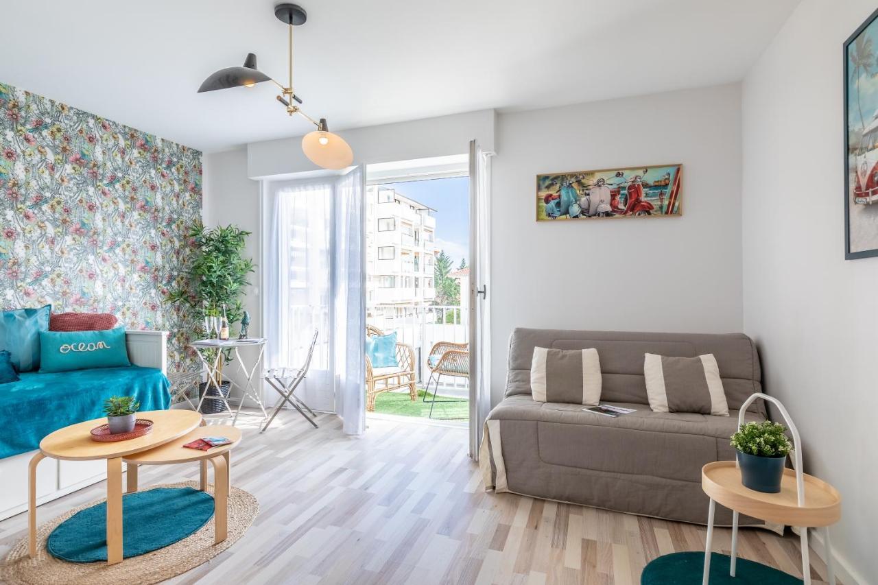 Waikiki Apartment เบียริตซ์ ภายนอก รูปภาพ